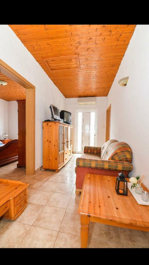 Ceprljanda Ugljan Apartman Kültér fotó